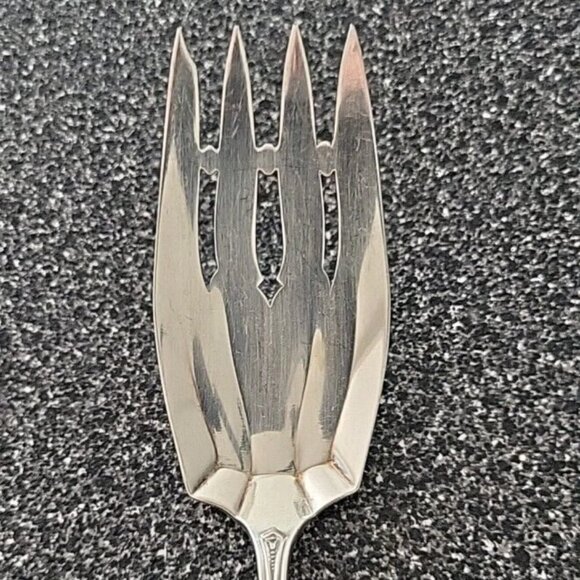 Wm.A. Rogers Heirloom Silver Plate Cold Meat Fork In Webster Pattern - Picture 2 of 6